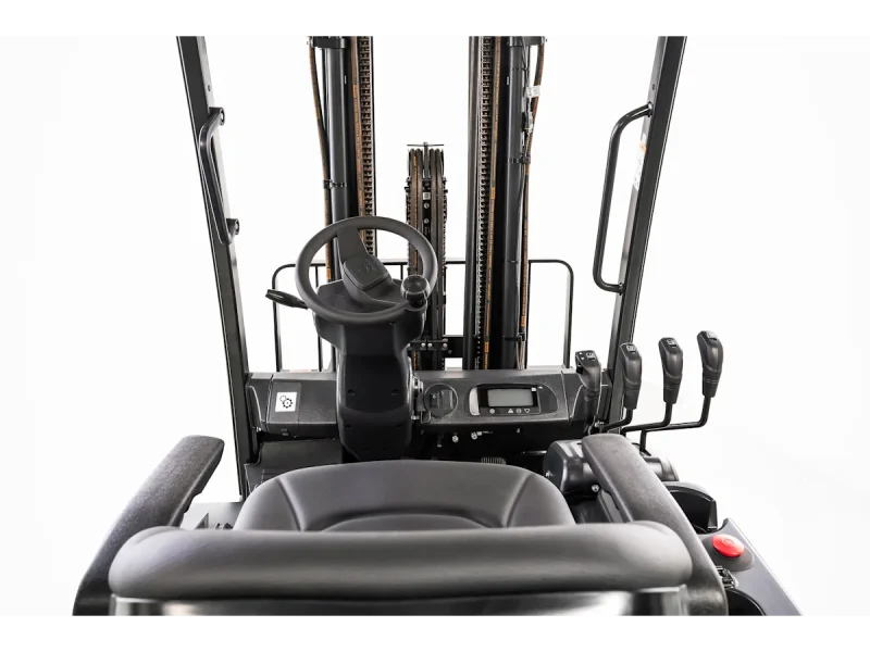 20231208-bobcat-emea-electric-forklifts-b20t-7-plus-gallery-1