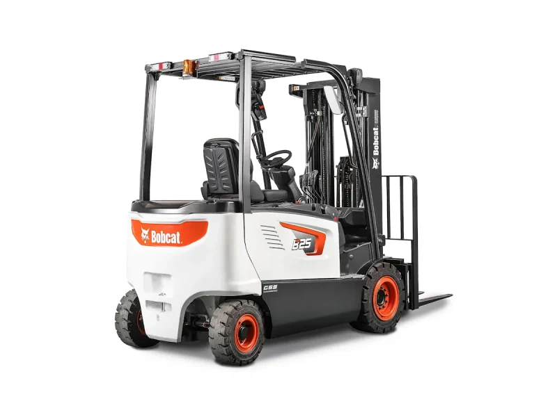 20231208-bobcat-emea-electric-forklifts-b25x-7-plus-studio-2