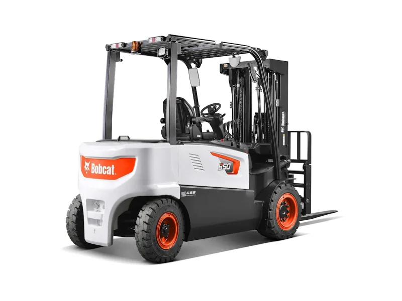 20231208-bobcat-emea-electric-forklifts-b50x-7-studio-2