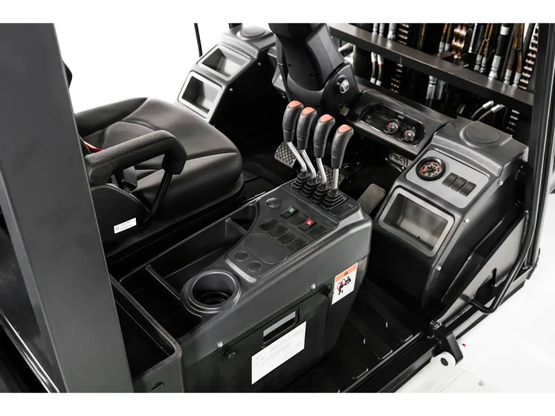 20231228-bobcat-emea-lpg-forklifts-g70s-7-gallery-1