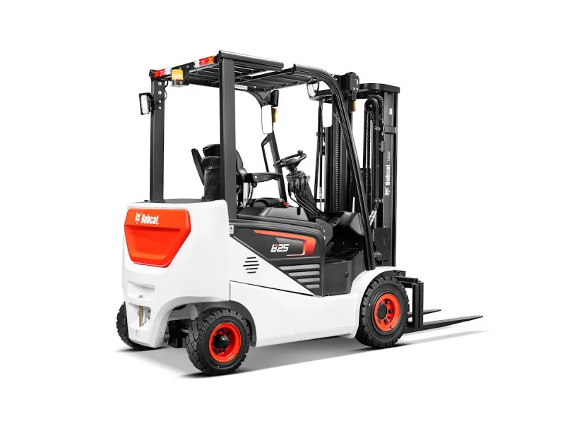 20240215-bobcat-emea-electric-forklifts-b25ns-studio-2