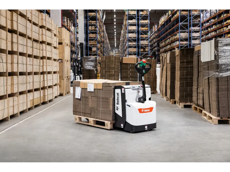 20240215-bobcat-emea-warehouse-equipment-bpm20s-7-gallery-4