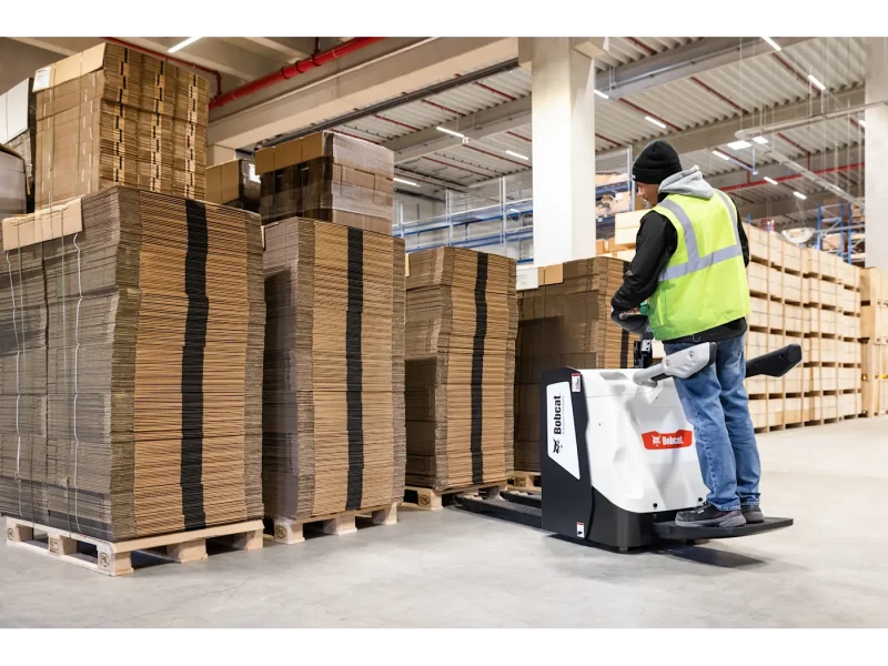 20240215-bobcat-emea-warehouse-equipment-bpr20s-7-gallery-2