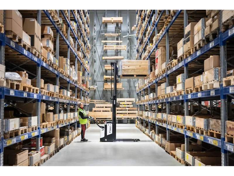 20240215-bobcat-emea-warehouse-equipment-bsl20s-7-gallery-1