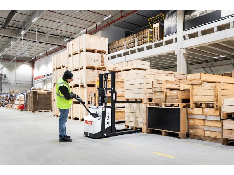 20240227-bobcat-emea-warehouse-equipment-bdl13s-7-gallery-3