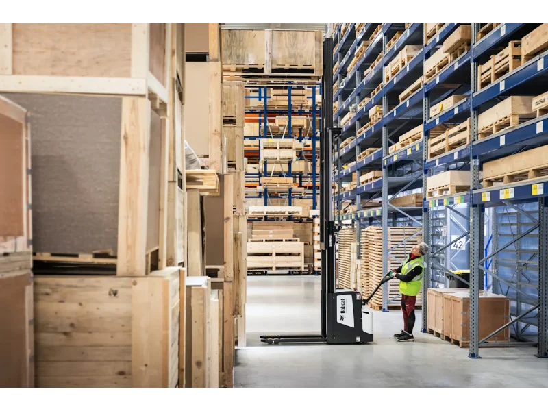 20240227-bobcat-emea-warehouse-equipment-bsl16s-7-gallery-3