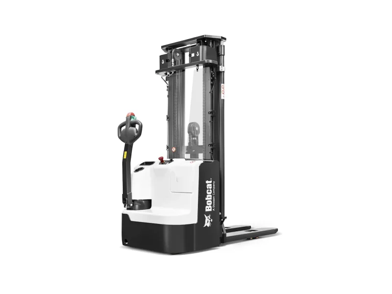 20240321-bobcat-emea-warehouse-equipment-bsl12n-7-studio-1